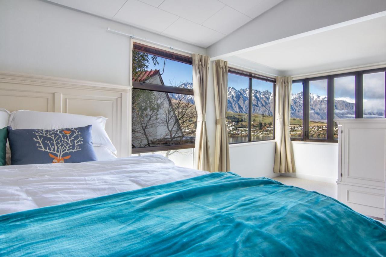 Earnslaw Villa With Lake View クイーンズタウン エクステリア 写真