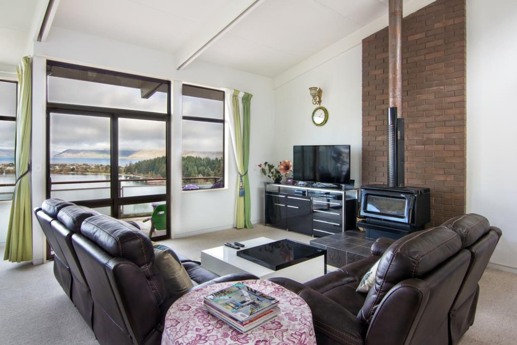Earnslaw Villa With Lake View クイーンズタウン エクステリア 写真